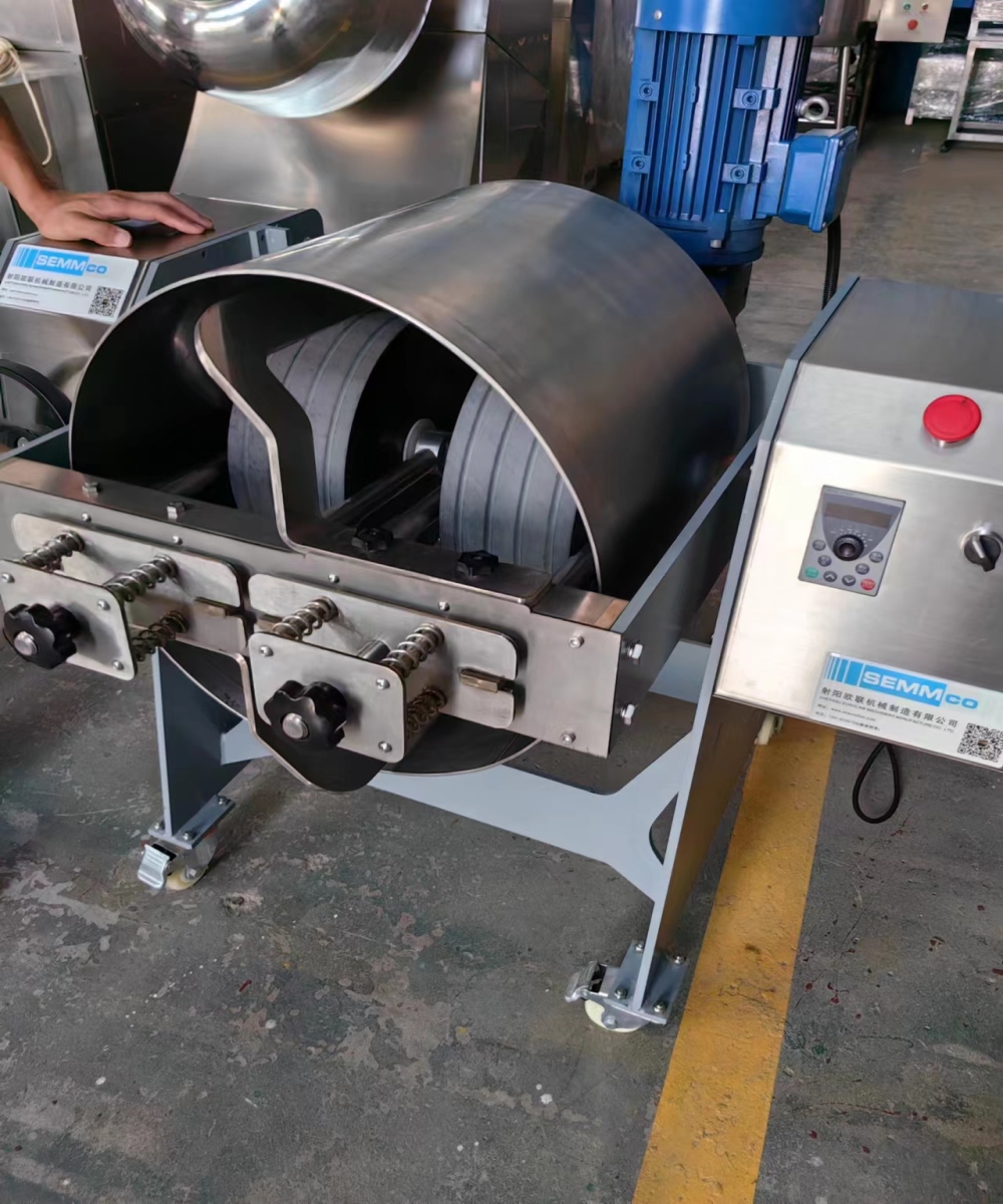 What are the manufacturing materials for automatic chocolate coating machine and how do these materials meet hygiene and food safety standards?